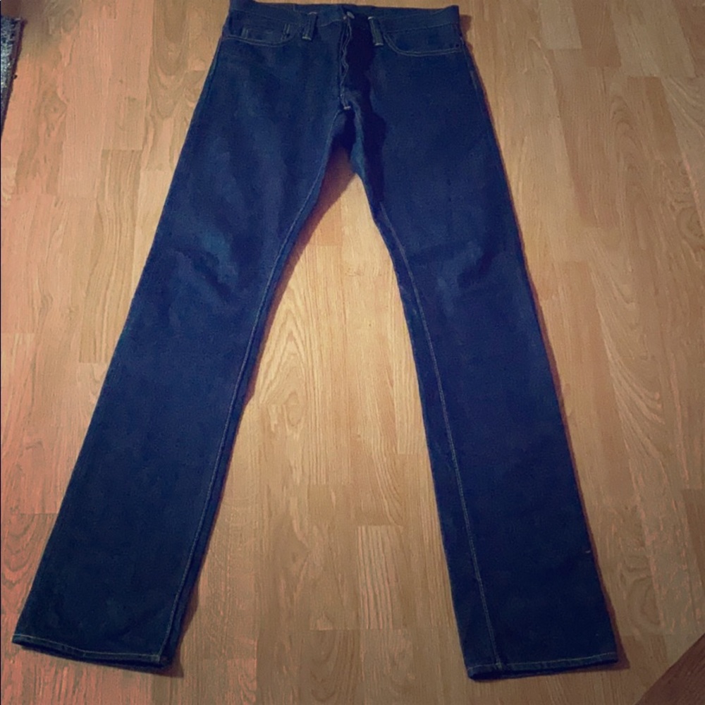 Men’s Skull Jeans in dark blue.  Size 31x34